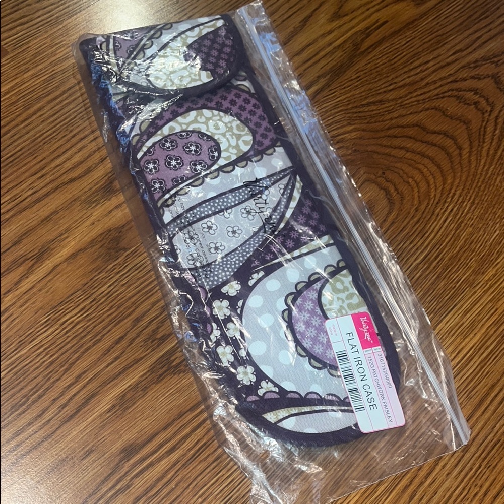 Thirty-one Flat Iron Case Patchwork Paisley NWT Purple Floral New